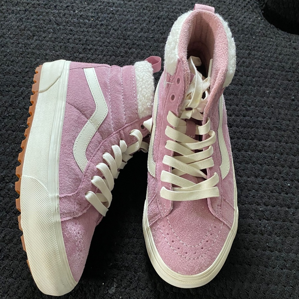 Vans Women’s Suede Sk8-Hi Sneaker Boot